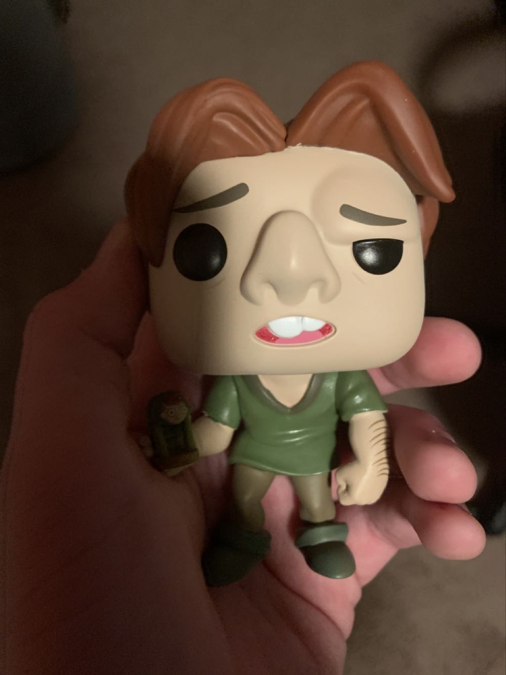 Quasimodo - The Hunchback of Notre Dame vinyl figure collectible [Barcode 889698411455] - Main Image 2