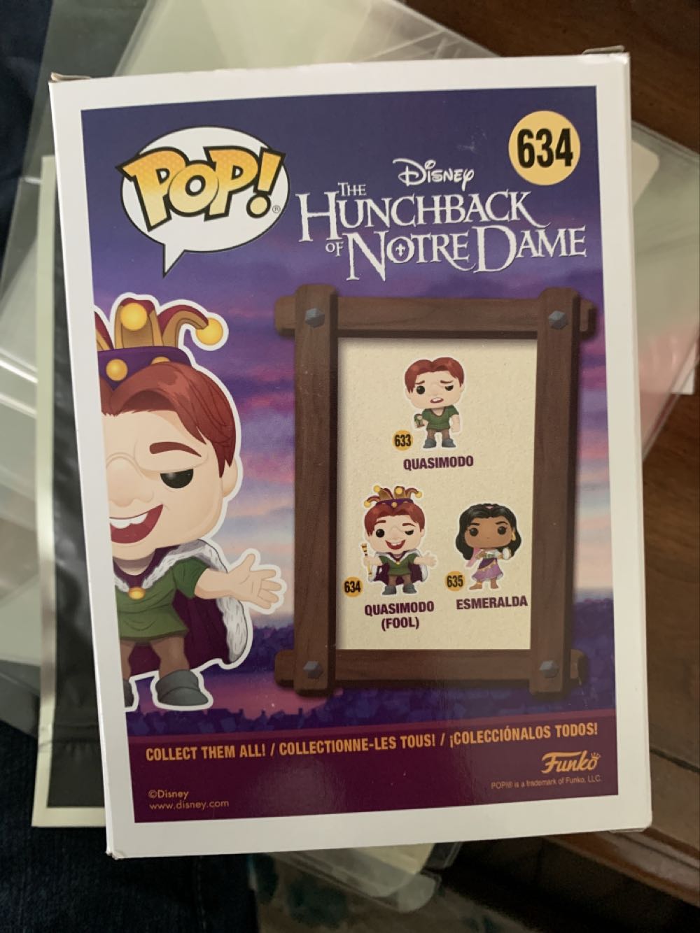 Quasimodo (Fool) - The Hunchback of Notre Dame vinyl figure collectible [Barcode 889698411462] - Main Image 3