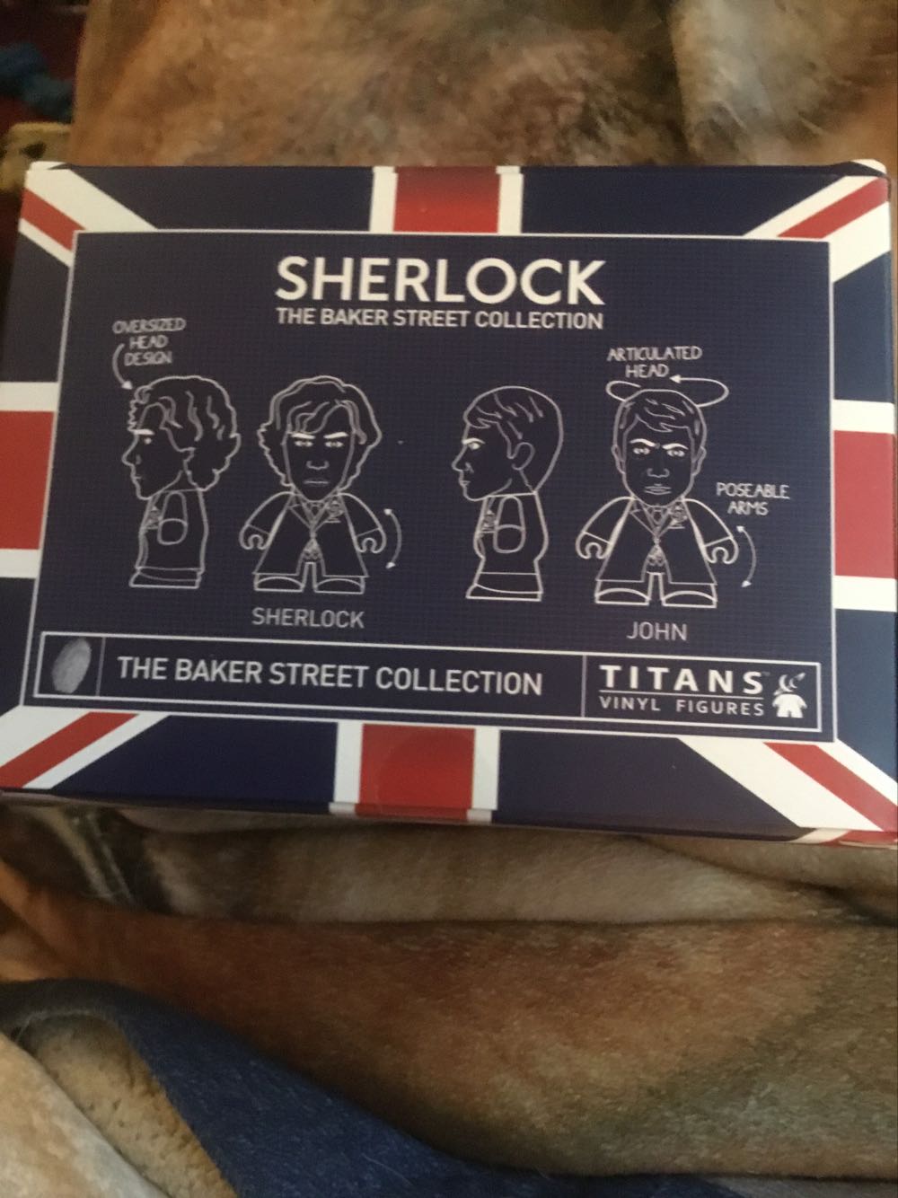 Sherlock And Dr Watson - Sherlock vinyl figure collectible [Barcode 5052473081487] - Main Image 2