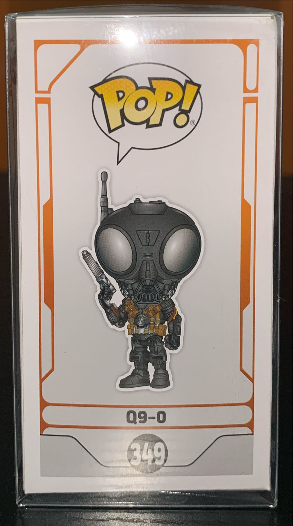 Q9-0 - Star Wars: The Mandalorian vinyl figure collectible [Barcode 889698455411] - Main Image 4