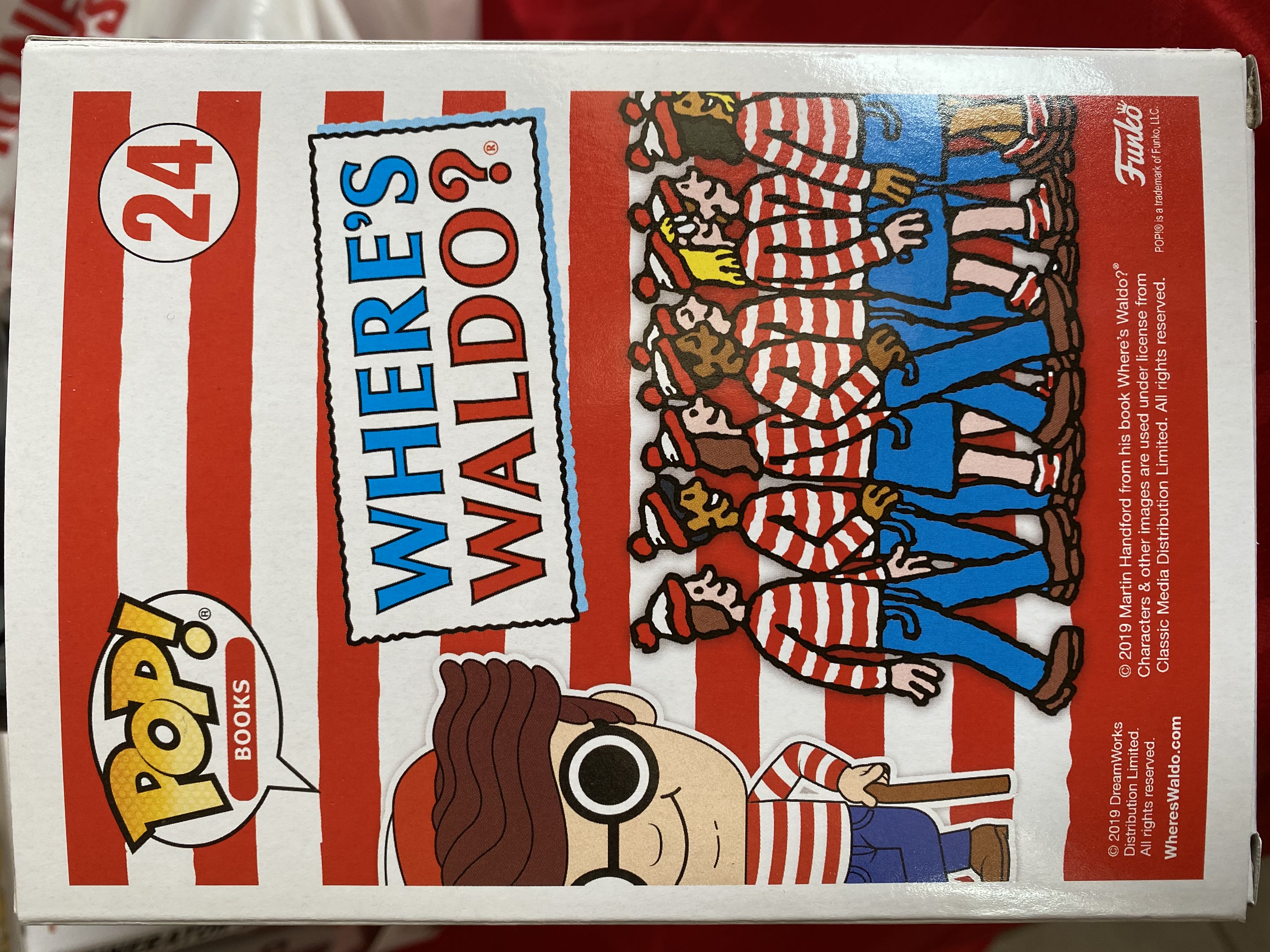 Waldo - Where’s Waldo? vinyl figure collectible [Barcode 889698411646] - Main Image 2