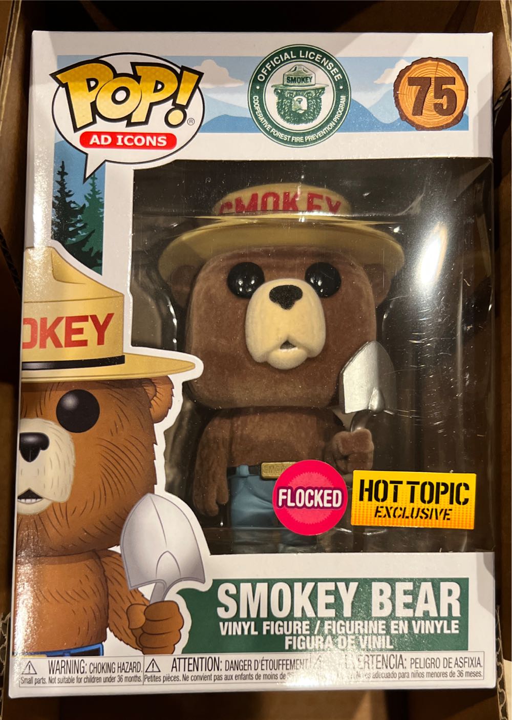 Ad Icons: Smokey Bear (Flocked) #75 - Ad Icons vinyl figure collectible [Barcode 889698448628] - Main Image 2
