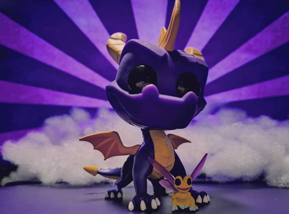 Spyro - Spyro vinyl figure collectible [Barcode 889698414302] - Main Image 4