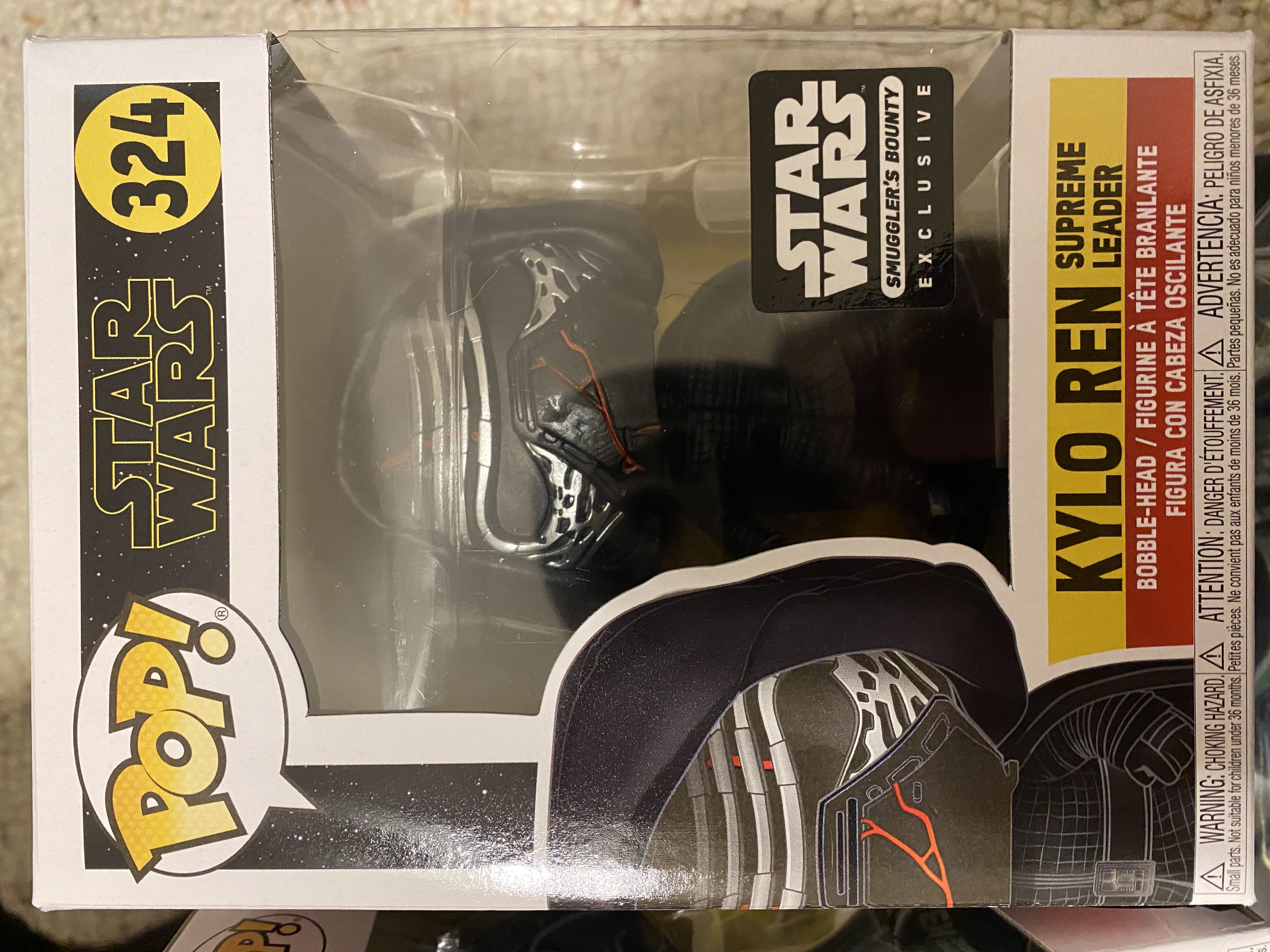 Star Wars Smugglers Bounty Exclusive - Star Wars vinyl figure collectible [Barcode 889698455794] - Main Image 4
