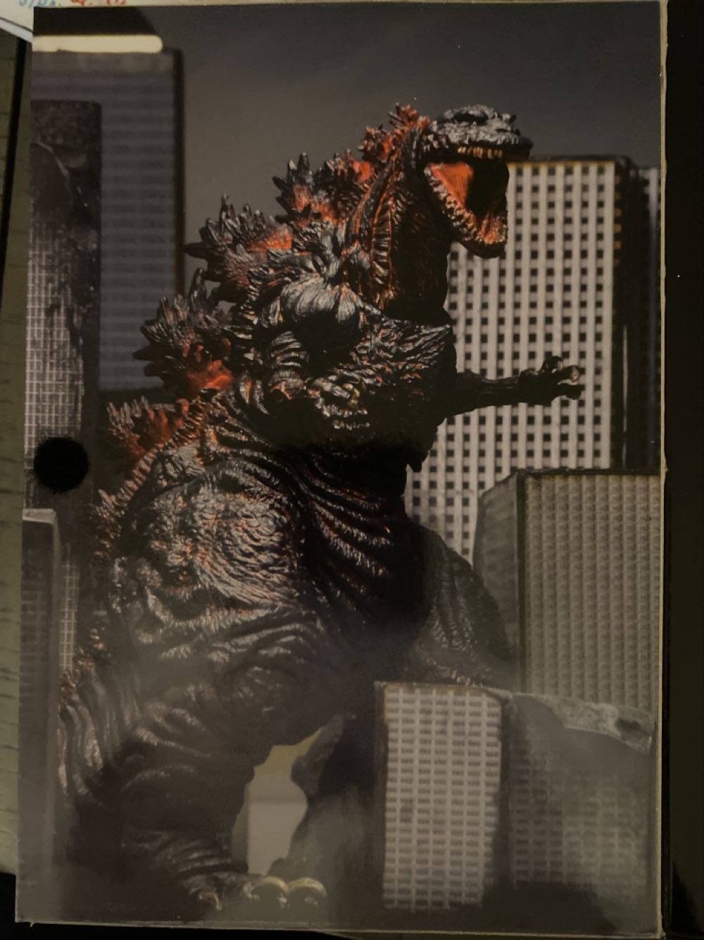 NECA Shin Godzilla - Godzilla vinyl figure collectible [Barcode 634482428818] - Main Image 2