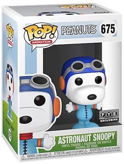 Peanuts: Astronaut Snoopy - Peanuts vinyl figure collectible [Barcode 889698446167] - Main Image 3