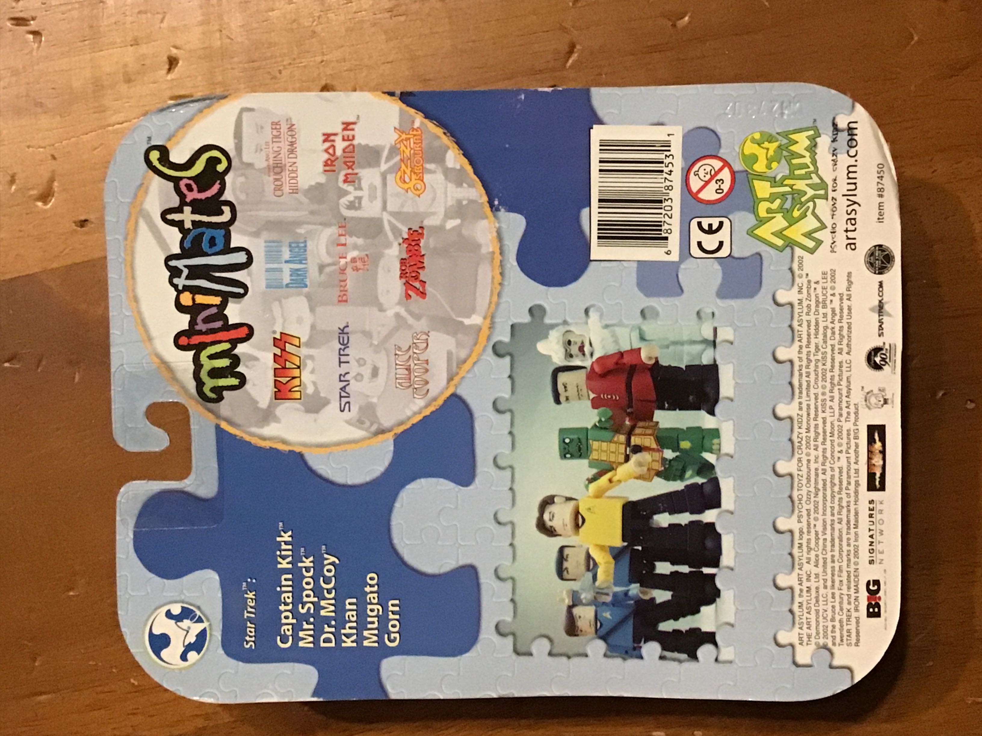 Star Trek: The Original Series Vintage Minimates Khan - Star Trek vinyl figure collectible [Barcode 687203874531] - Main Image 2