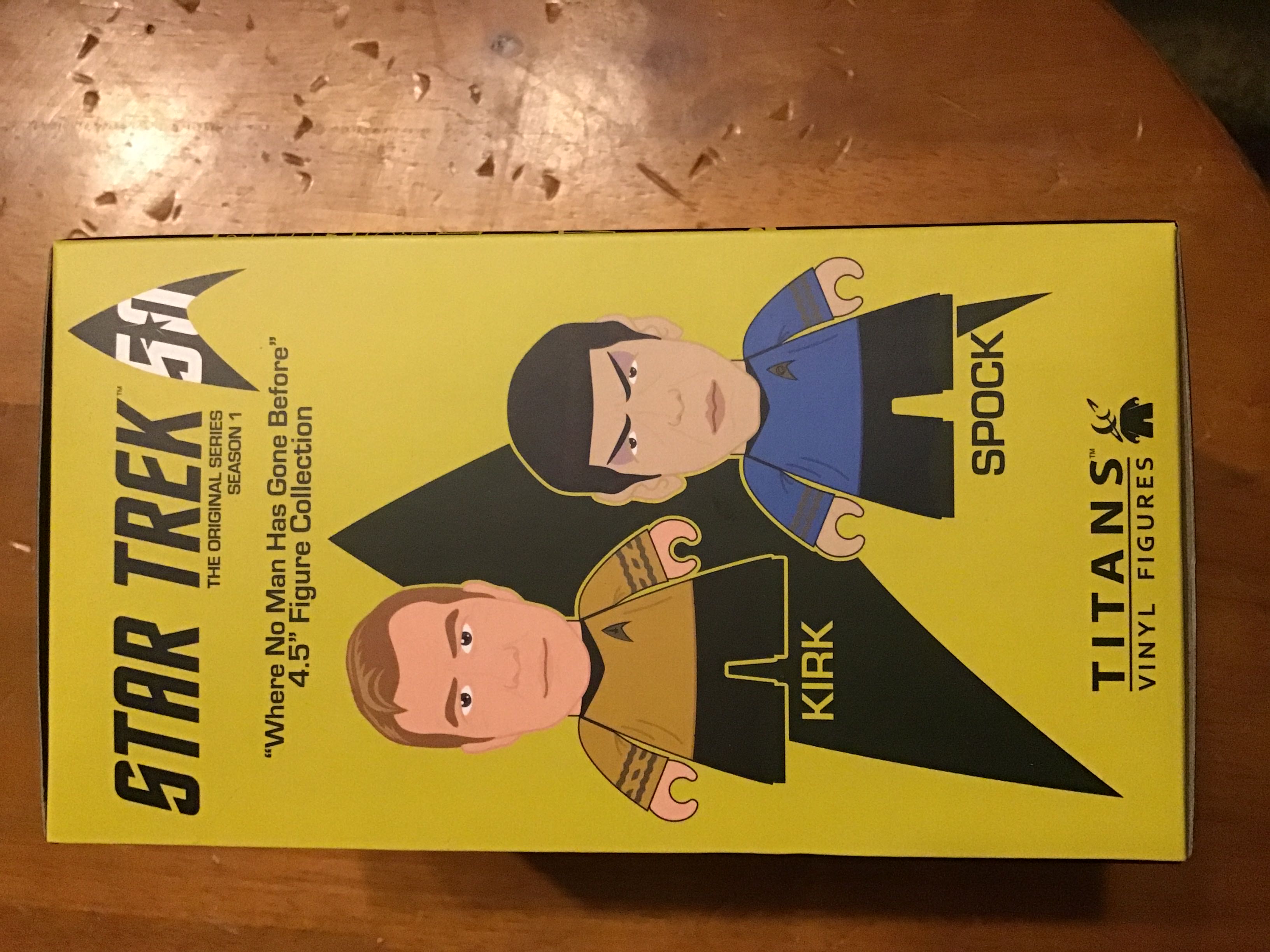 4.5” Vinyl Figure Kirk) - Star Trek vinyl figure collectible [Barcode 5052473124511] - Main Image 3