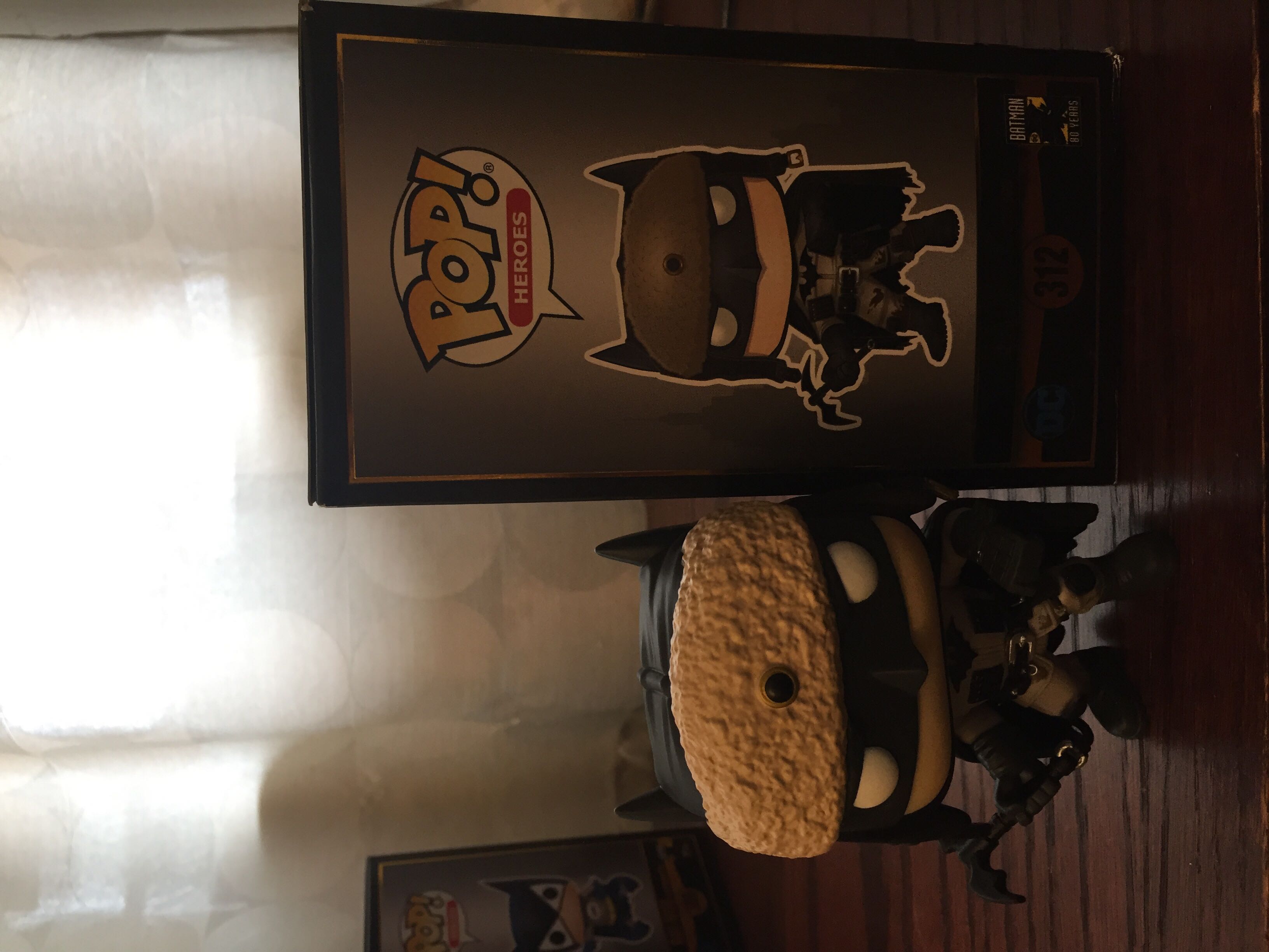 Batman Red Son - Batman vinyl figure collectible [Barcode 889698372619] - Main Image 2