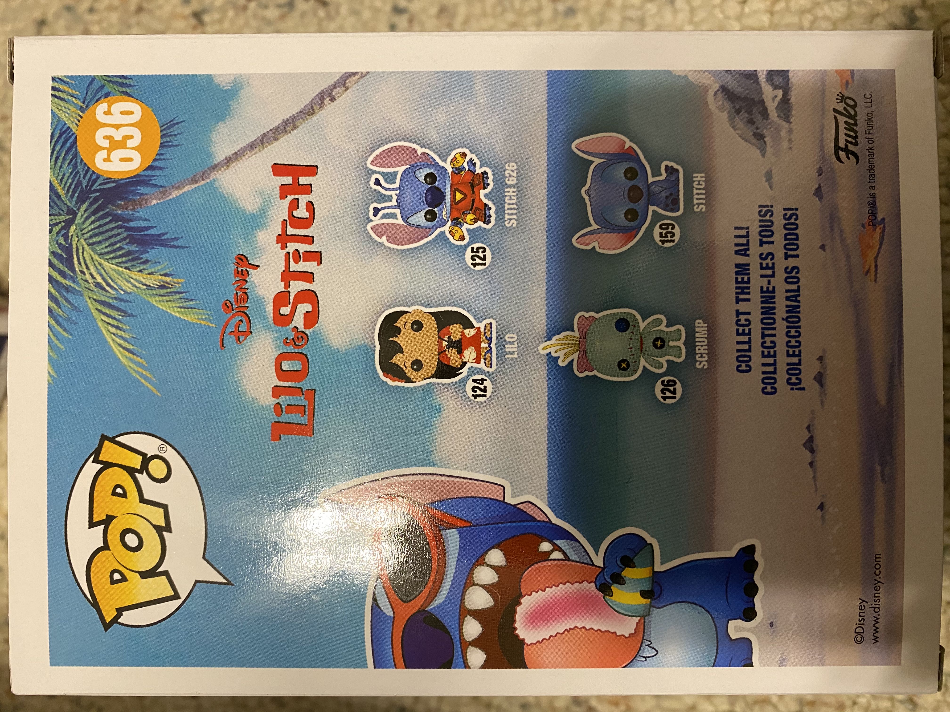 Summer Stitch - Lilo and Stitch vinyl figure collectible [Barcode 889698460897] - Main Image 2