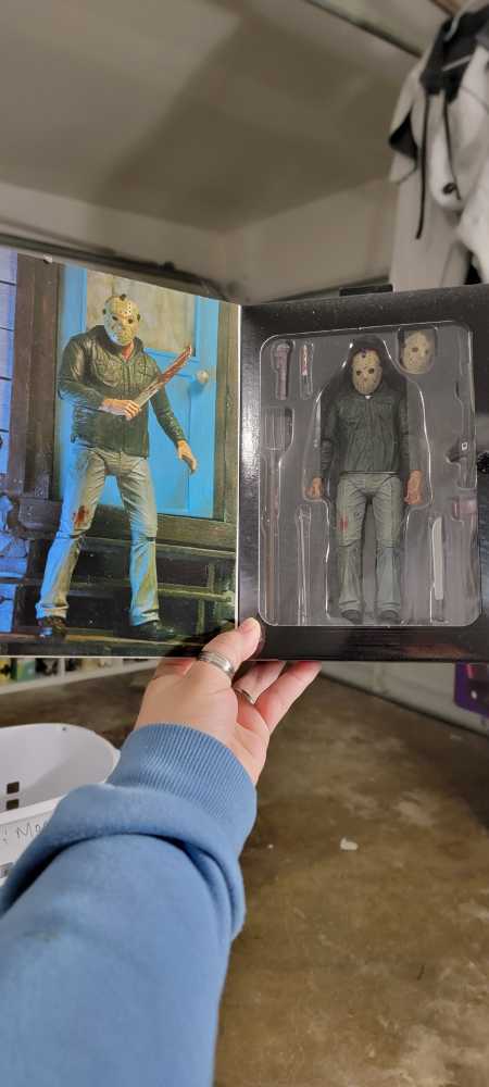 Friday The 13th Part 3 3D: Jason Voorhees - Friday the 13th vinyl figure collectible [Barcode 634482397022] - Main Image 2