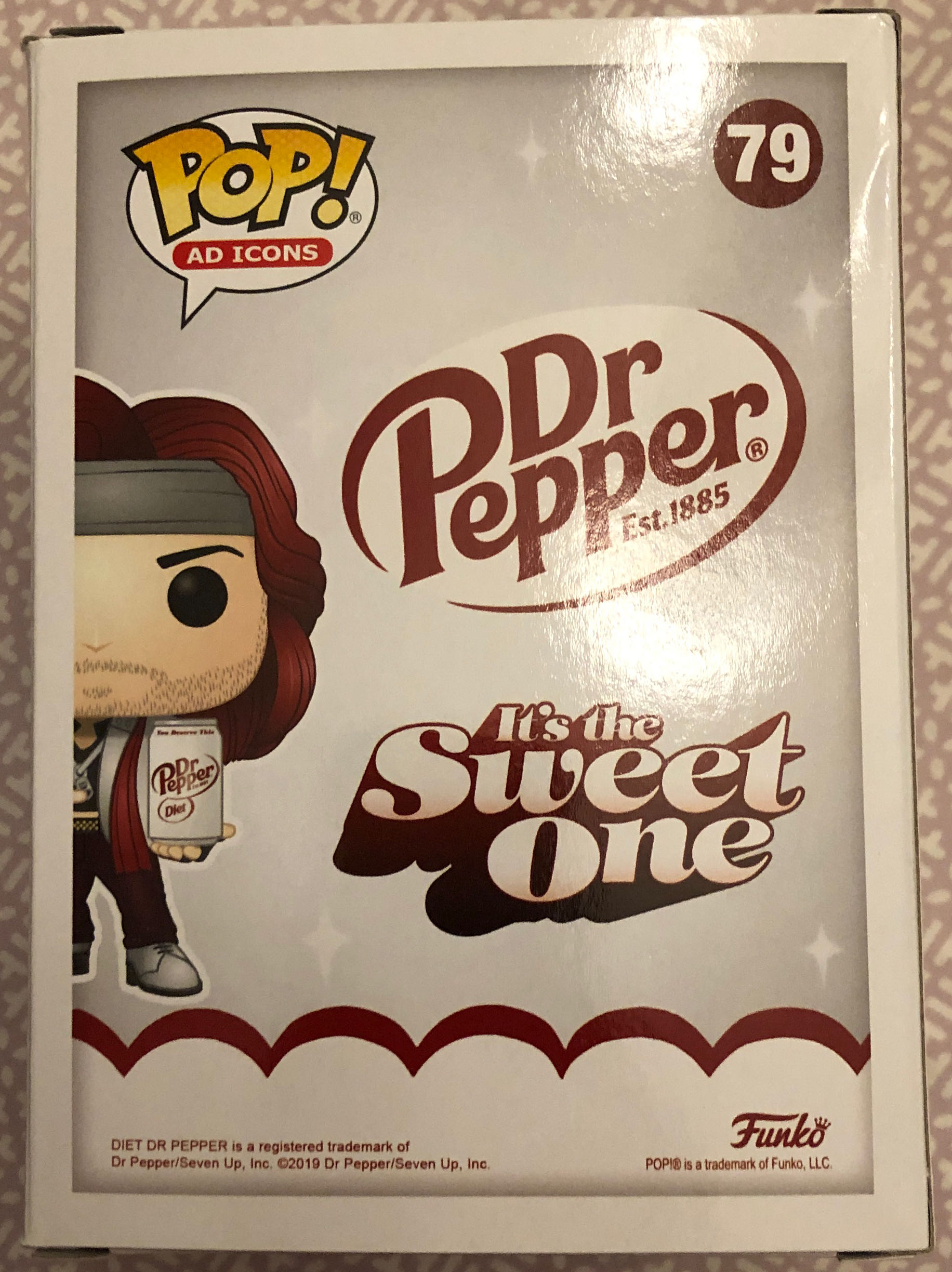Lil Sweet - Ad Icons vinyl figure collectible [Barcode 889698450423] - Main Image 2