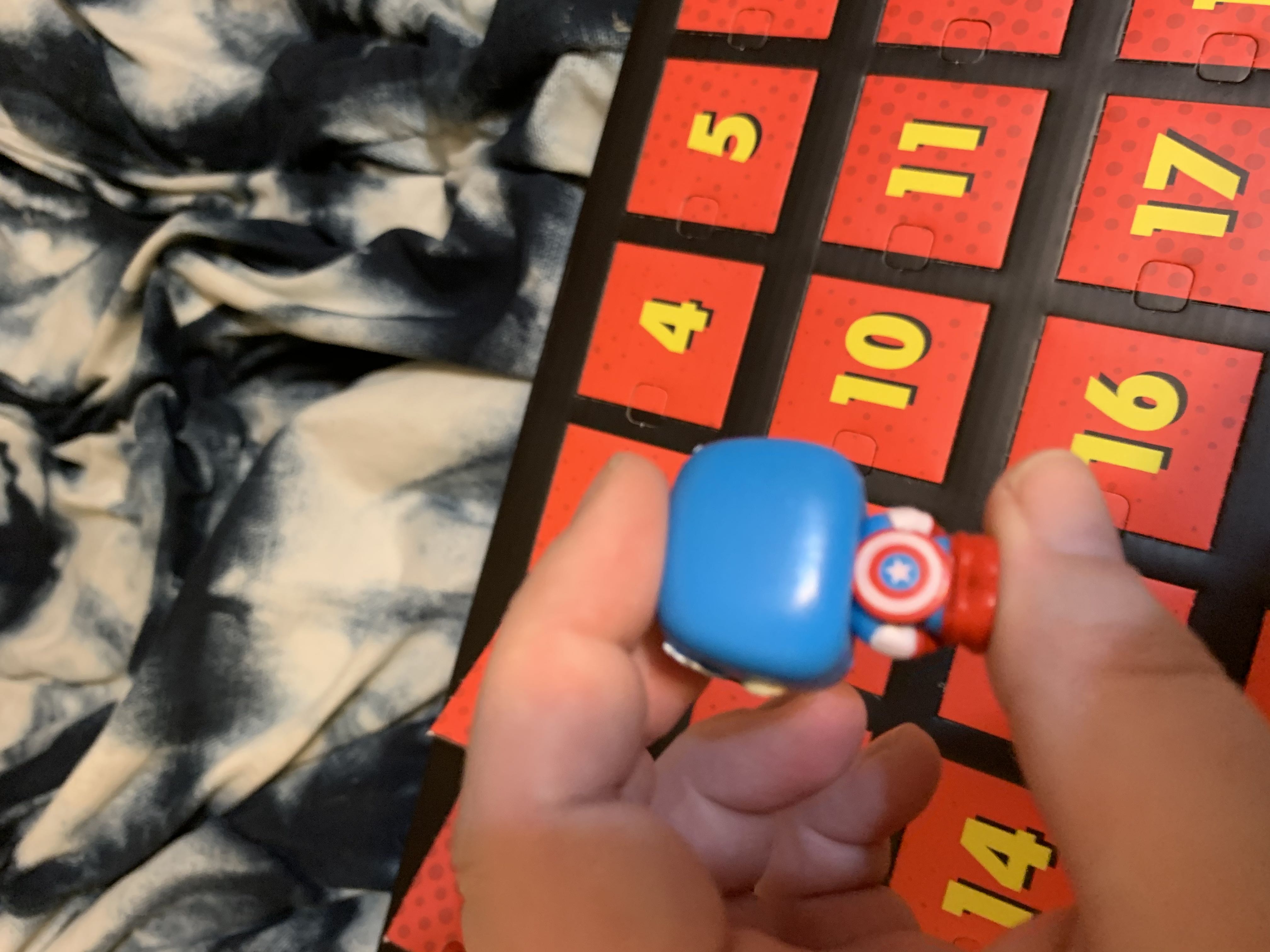 Captain America (Funko Marvel Advent Calendar 2019)  vinyl figure collectible - Main Image 2