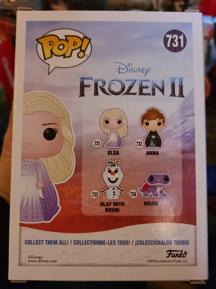 Disney Frozen II: Elsa - Frozen vinyl figure collectible [Barcode 889698465823] - Main Image 3