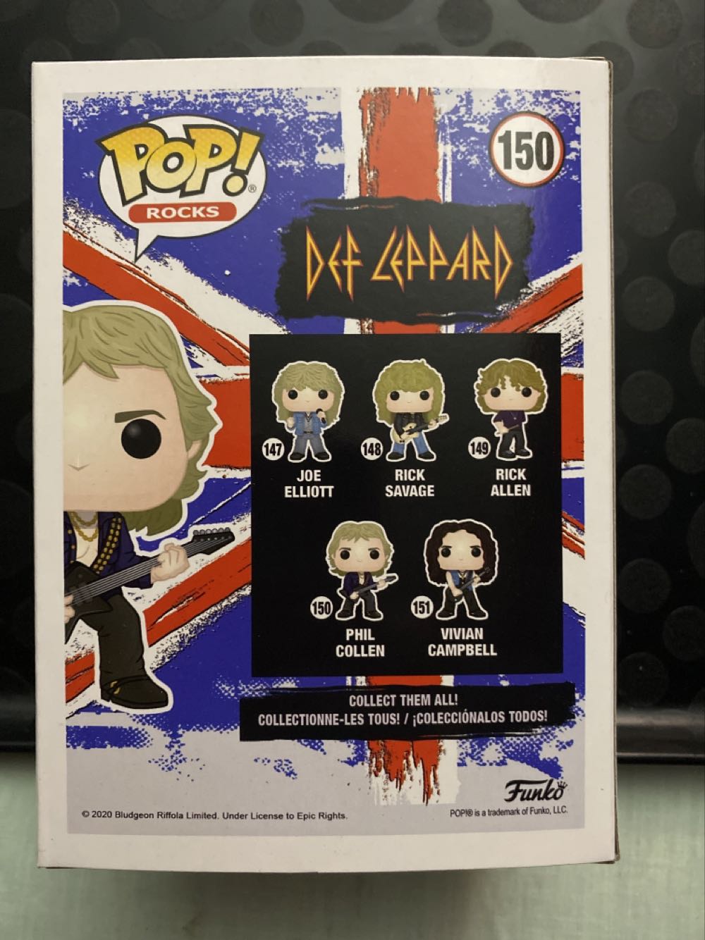 Phil Collen - Def Leppard vinyl figure collectible [Barcode 889698401326] - Main Image 3
