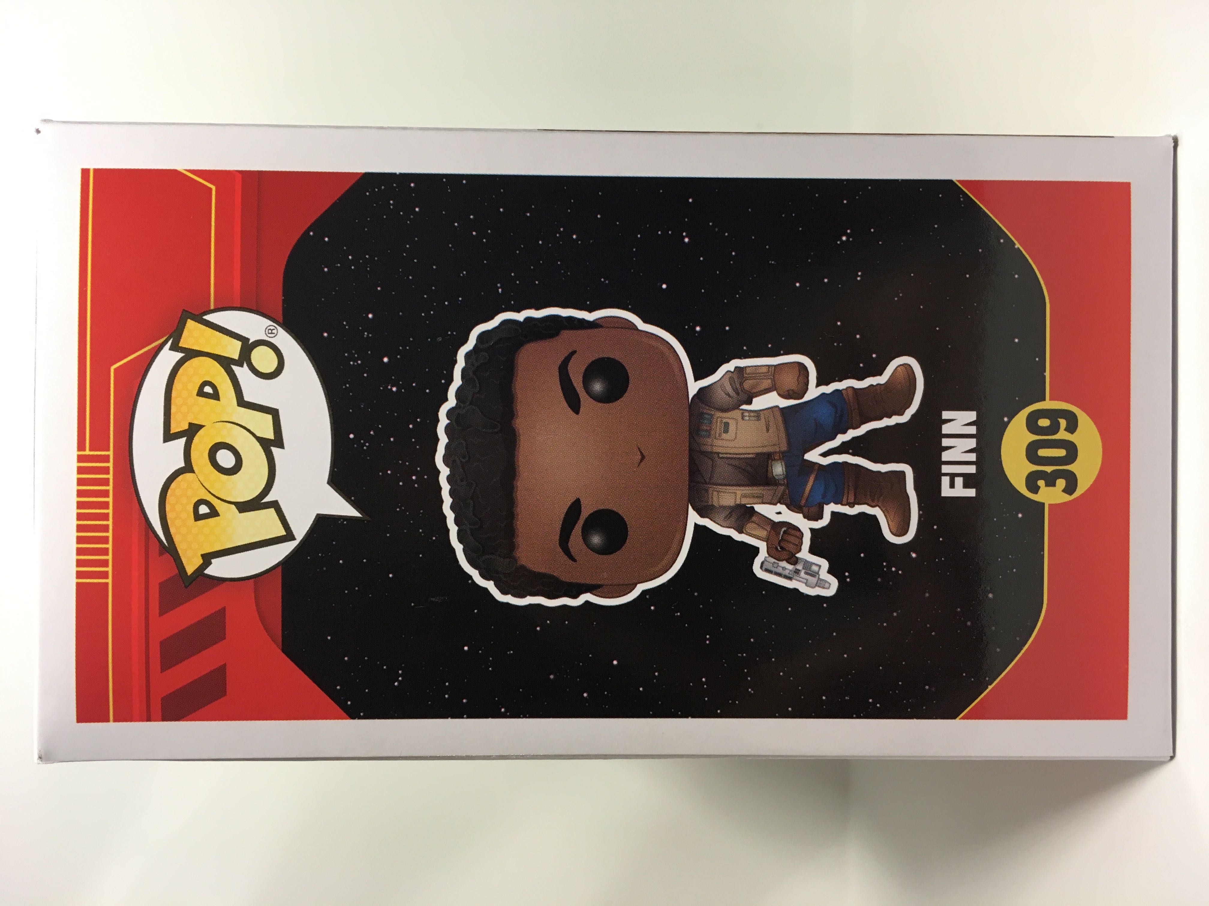 Finn - Star Wars vinyl figure collectible [Barcode 889698398855] - Main Image 2