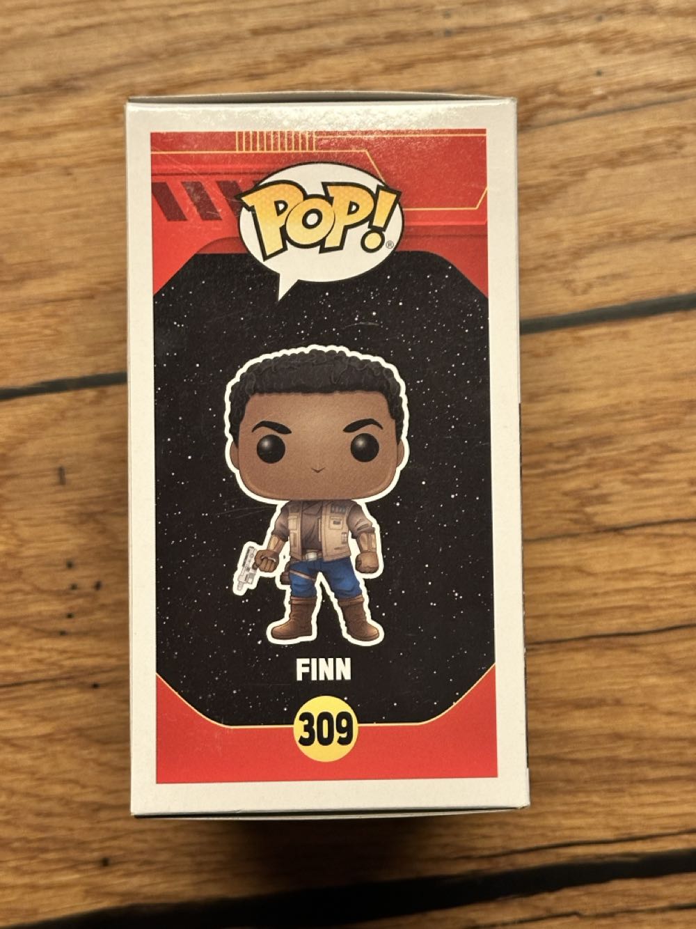 Finn - Star Wars vinyl figure collectible [Barcode 889698398855] - Main Image 4