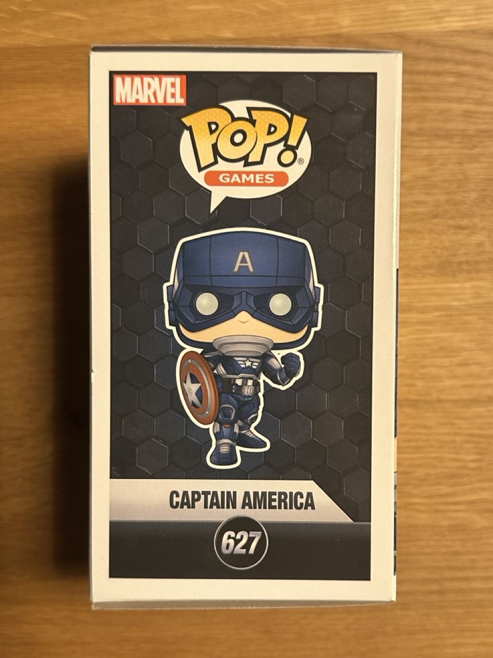 Captain America #627 - Avengers vinyl figure collectible [Barcode 889698477574] - Main Image 3