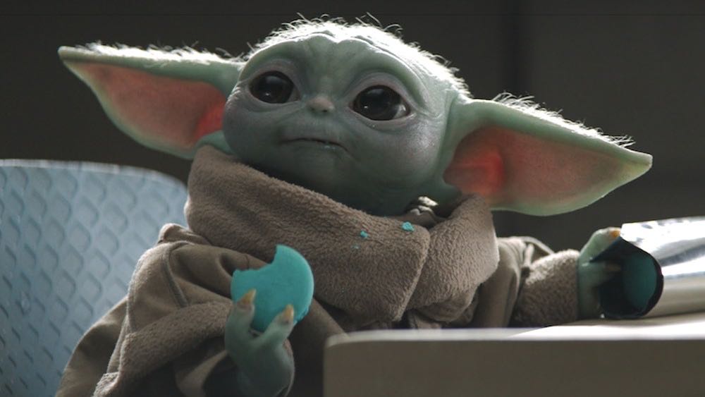 The Child - Star Wars: The Mandalorian vinyl figure collectible [Barcode 889698487405] - Main Image 4