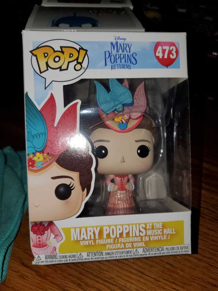 Mary Poppins At The Music Hall - Disney vinyl figure collectible [Barcode 889698348577] - Main Image 3