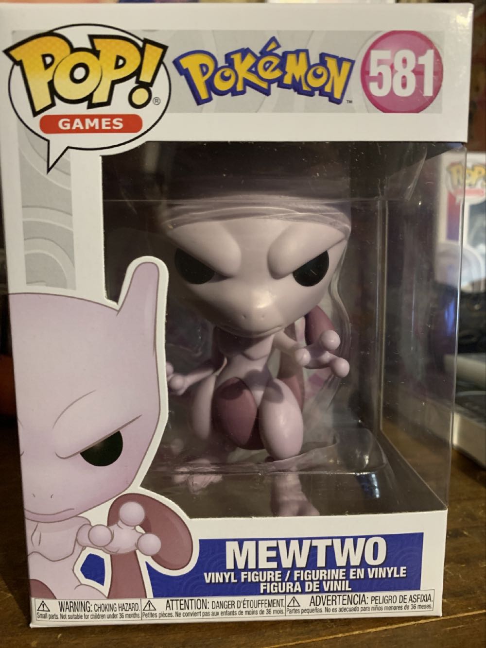 Mewtwo - Pokémon vinyl figure collectible [Barcode 889698468640] - Main Image 2