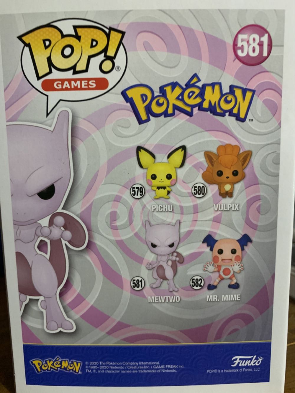 Mewtwo - Pokémon vinyl figure collectible [Barcode 889698468640] - Main Image 3