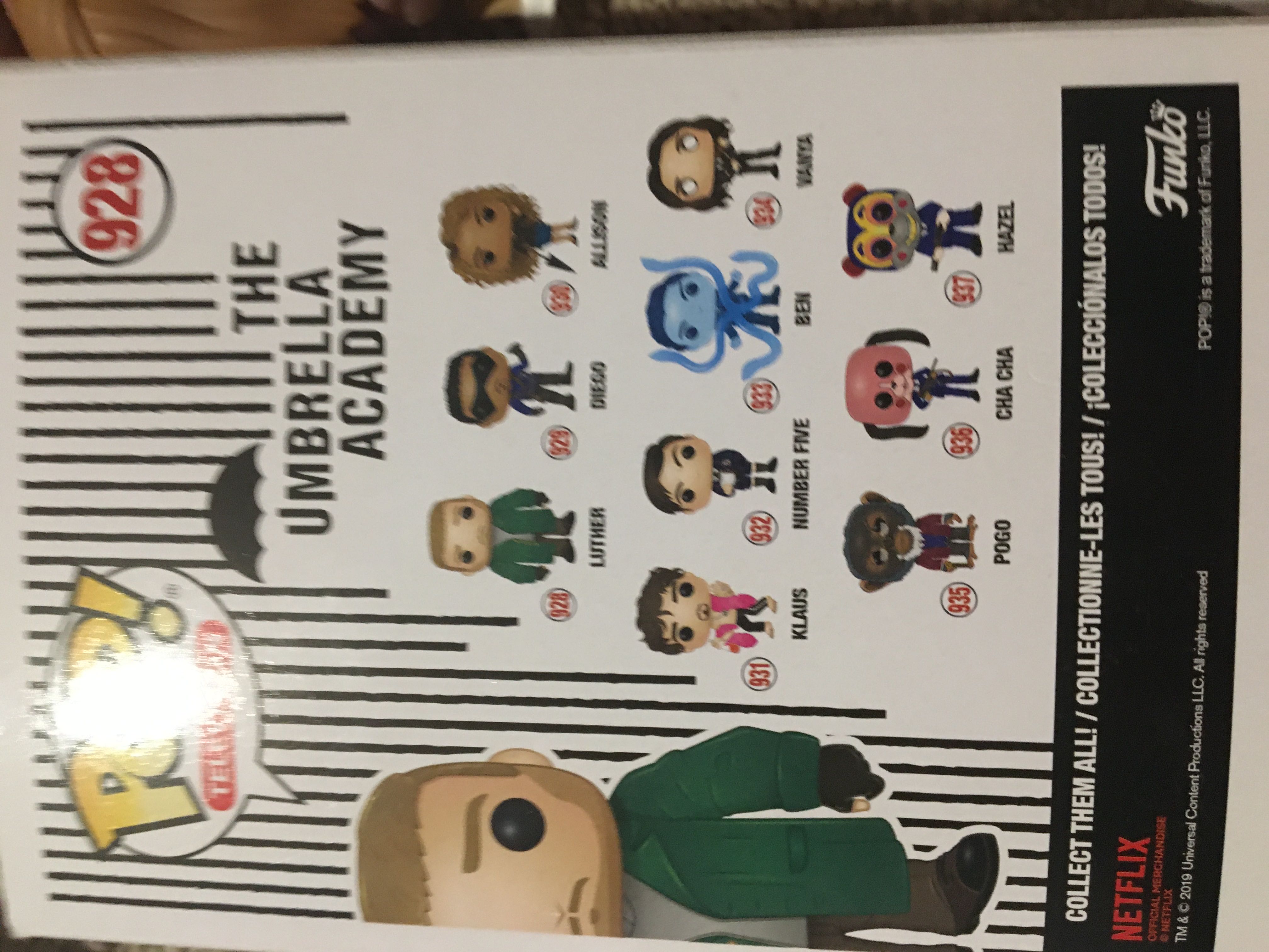 Luther Hargreeves - Umbrella Academy vinyl figure collectible [Barcode 889698445108] - Main Image 2