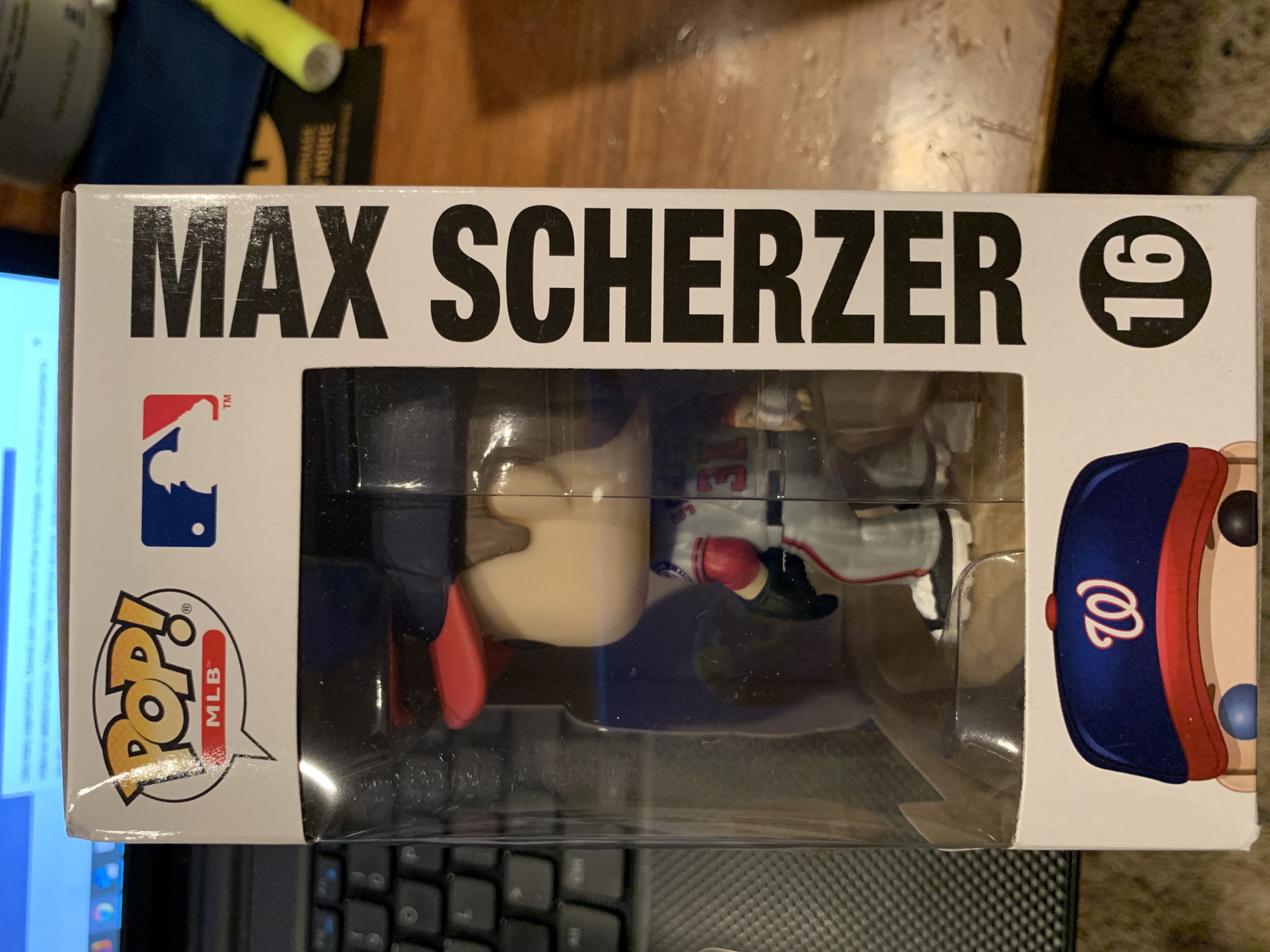 Max Scherzer - MLB vinyl figure collectible [Barcode 889698379762] - Main Image 2