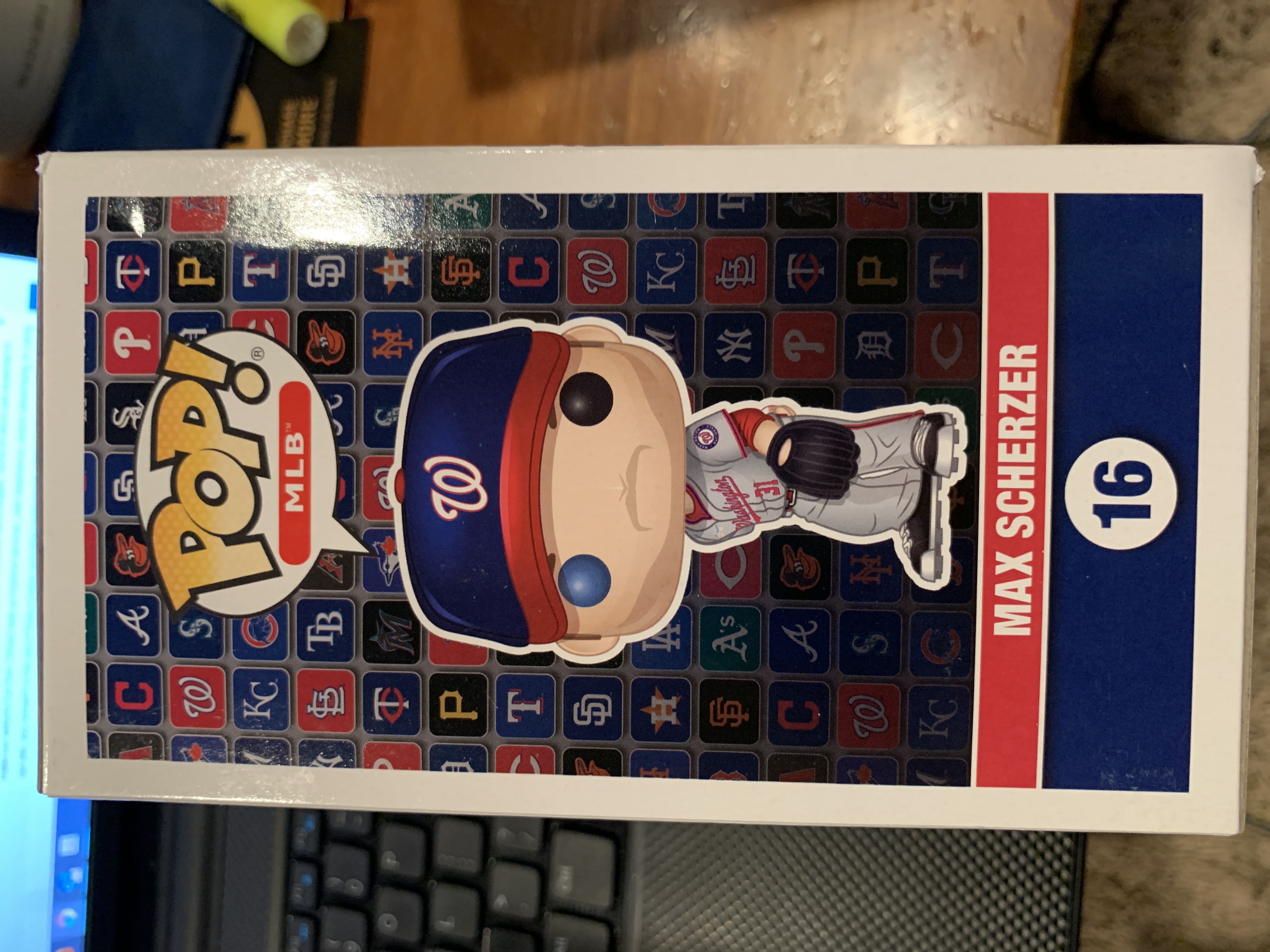 Max Scherzer - MLB vinyl figure collectible [Barcode 889698379762] - Main Image 4