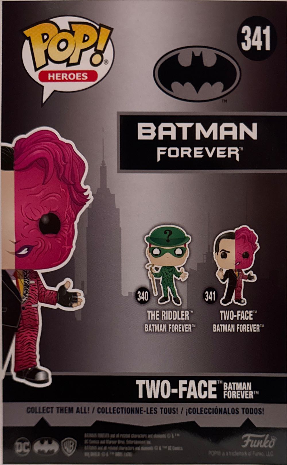 Two-Face #341 - Batman vinyl figure collectible [Barcode 889698477062] - Main Image 3