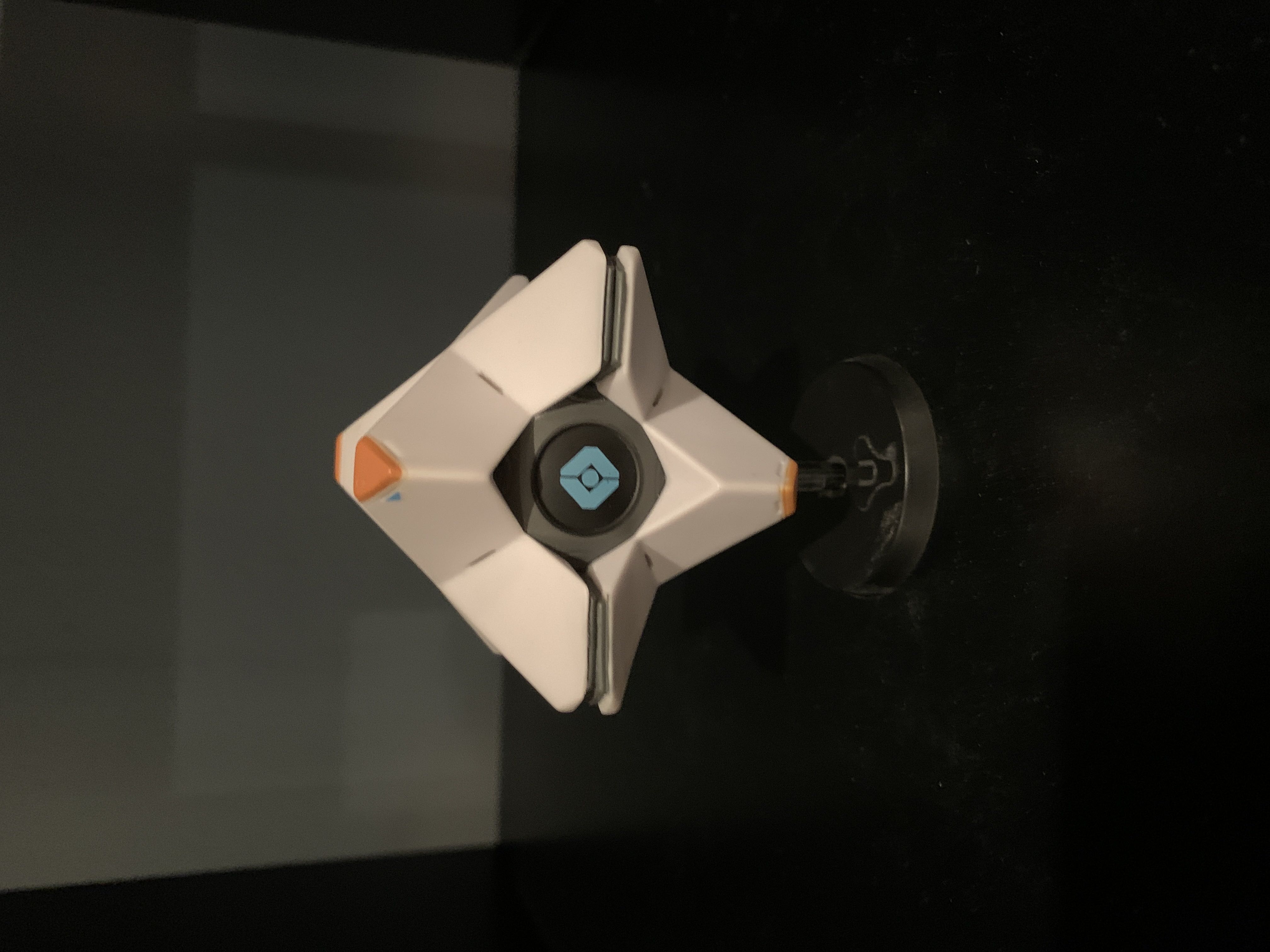 Generalist Ghost Shell Mini - Destiny vinyl figure collectible - Main Image 2