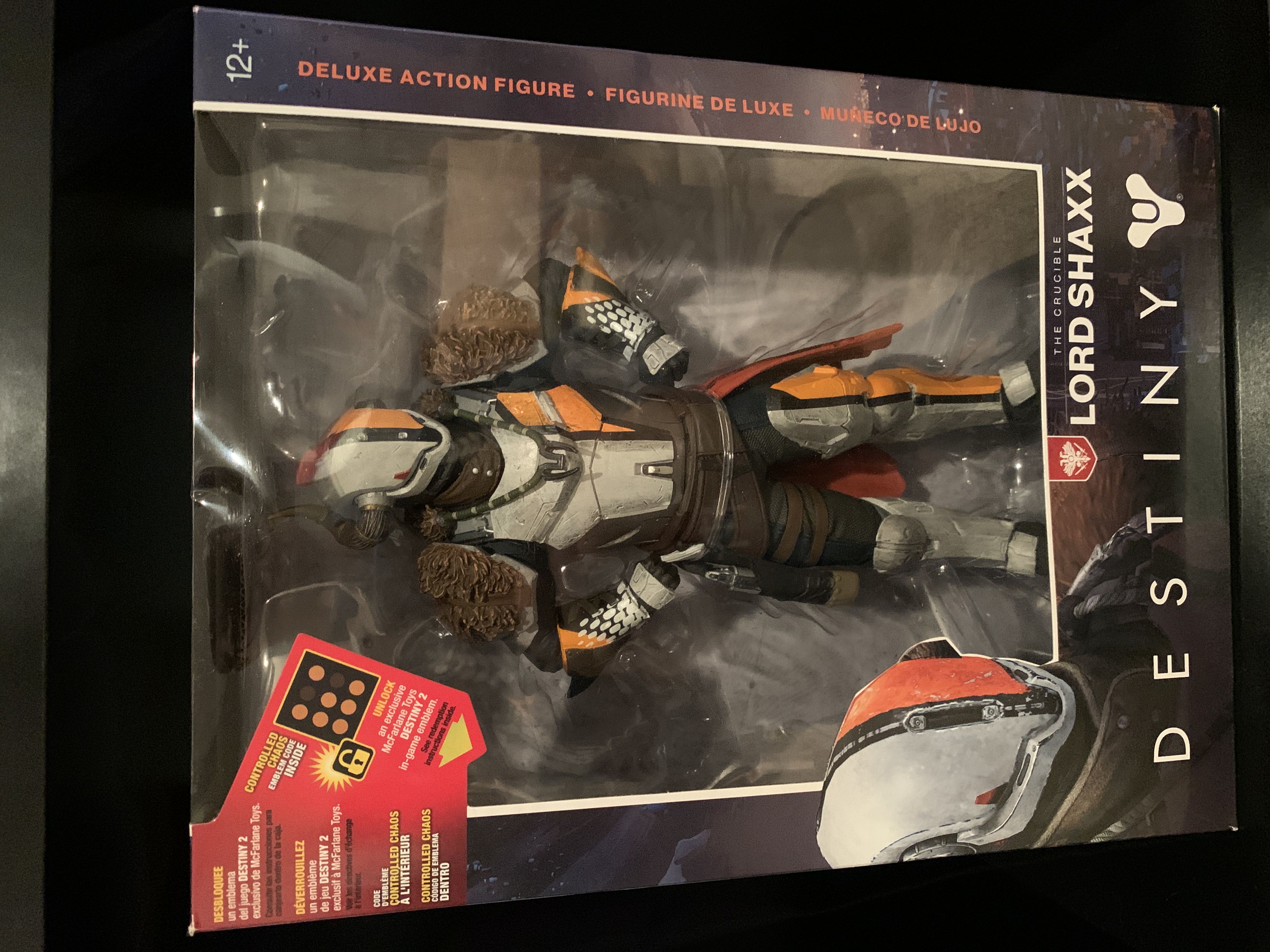 Lord Shaxx - Destiny vinyl figure collectible [Barcode 787926130232] - Main Image 2