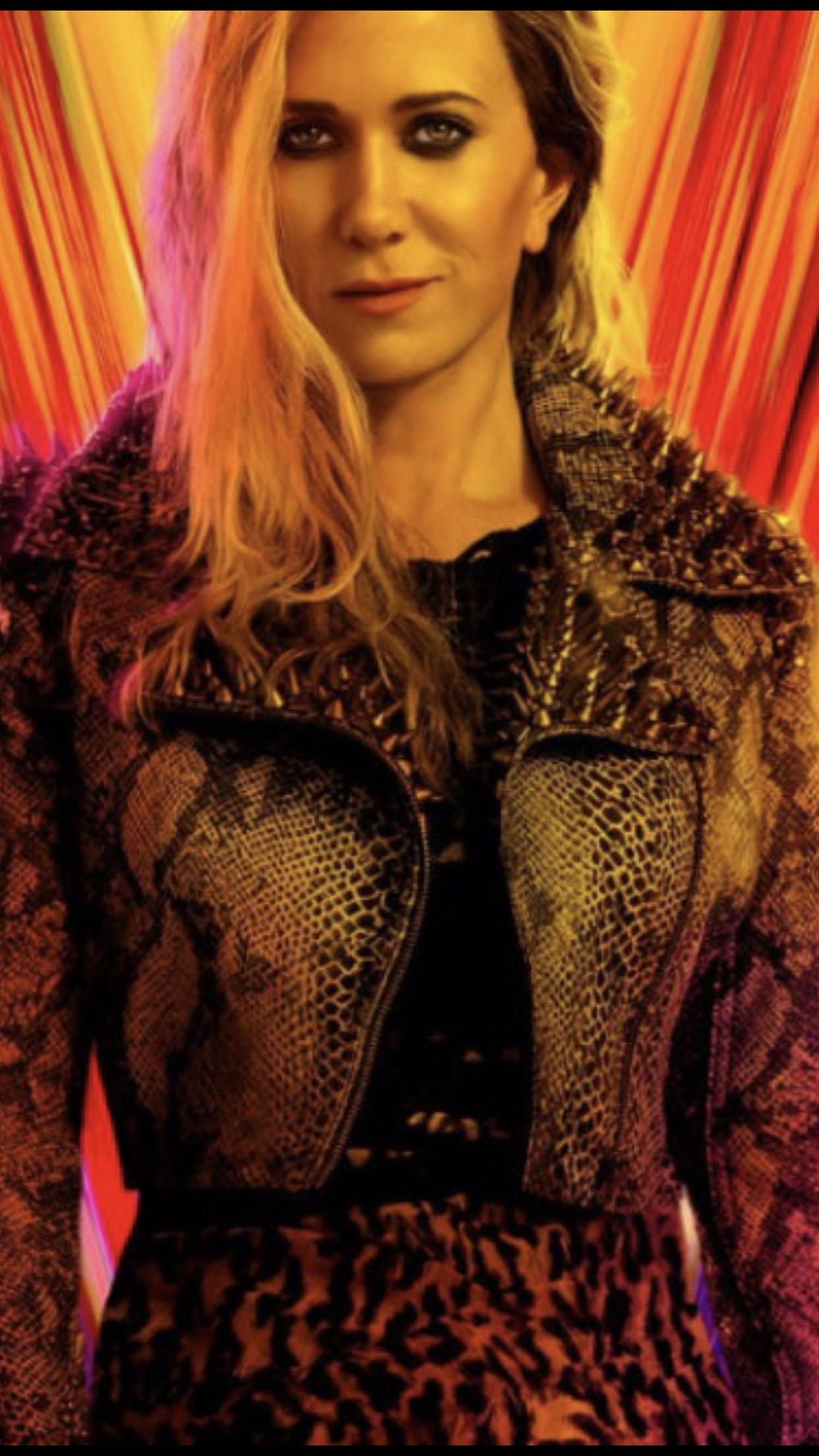 Barbara Minerva - DC Universe vinyl figure collectible - Main Image 4