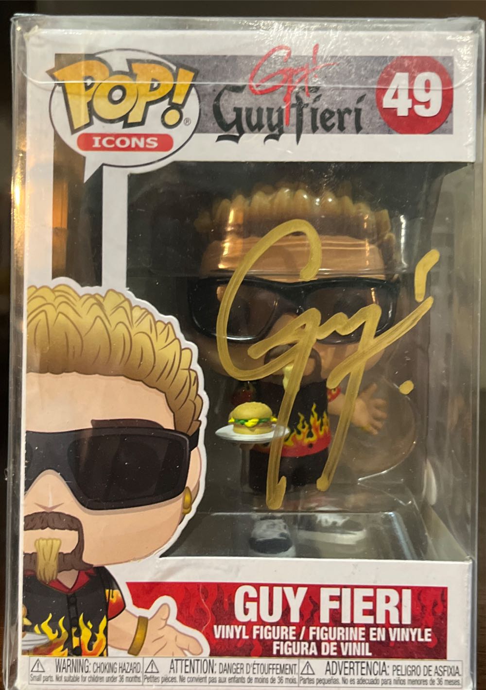 Guy Fieri - Celebrities vinyl figure collectible [Barcode 889698467728] - Main Image 4