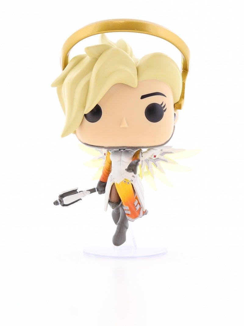 Mercy - Overwatch vinyl figure collectible [Barcode 11256462] - Main Image 2