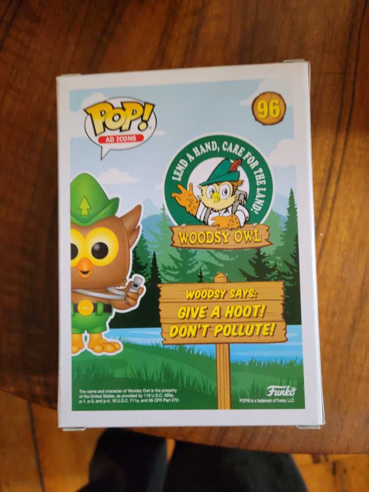 Woodsy Owl - Ad Icons vinyl figure collectible [Barcode 889698417297] - Main Image 2