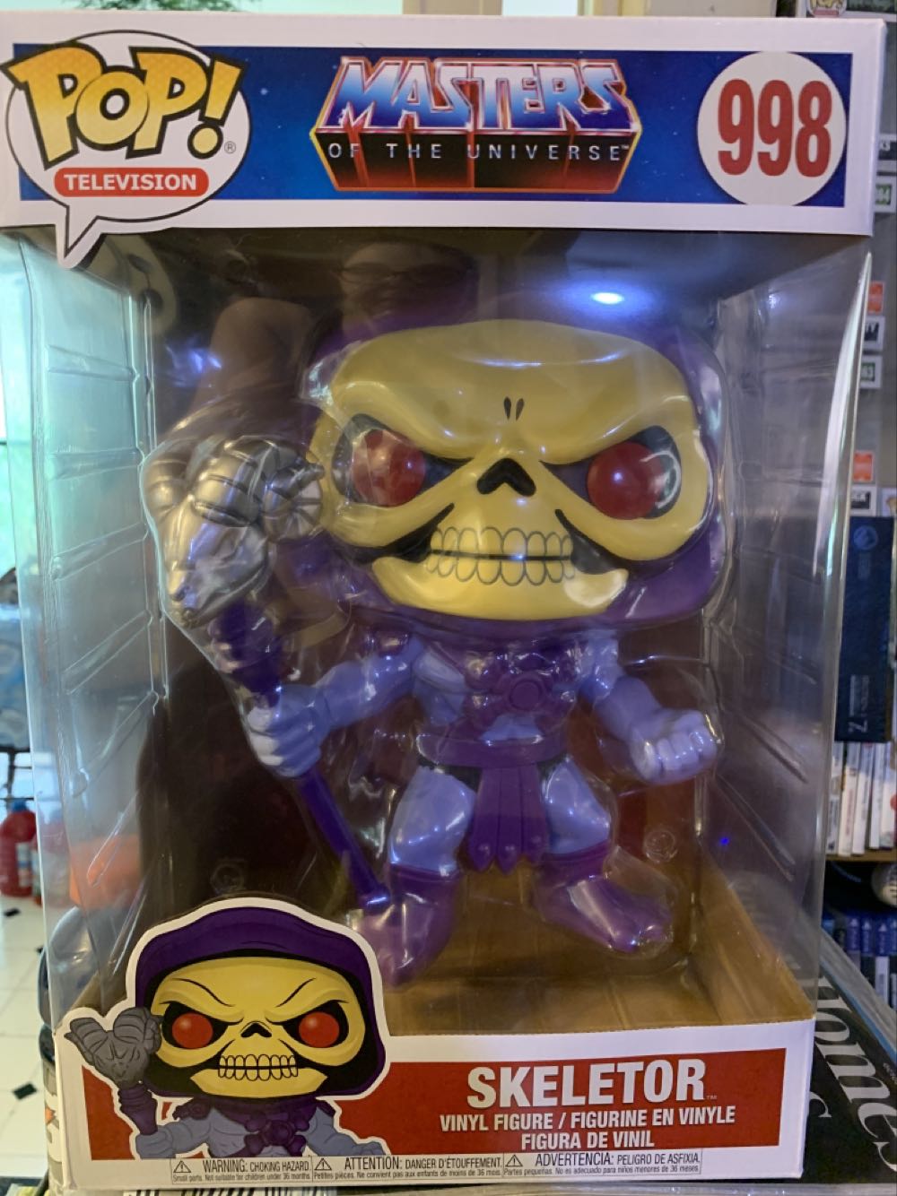 MOTU Skeletor 10” - Masters of the Universe vinyl figure collectible [Barcode 889698476782] - Main Image 3