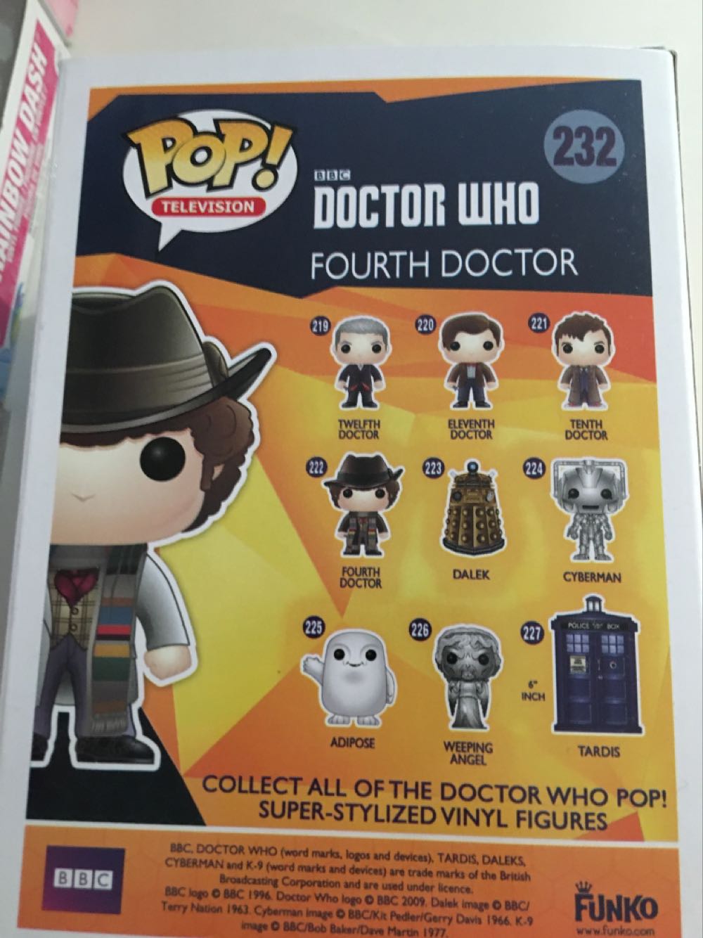 Fourth Doctor - Doctor Who vinyl figure collectible [Barcode 849803057169] - Main Image 2
