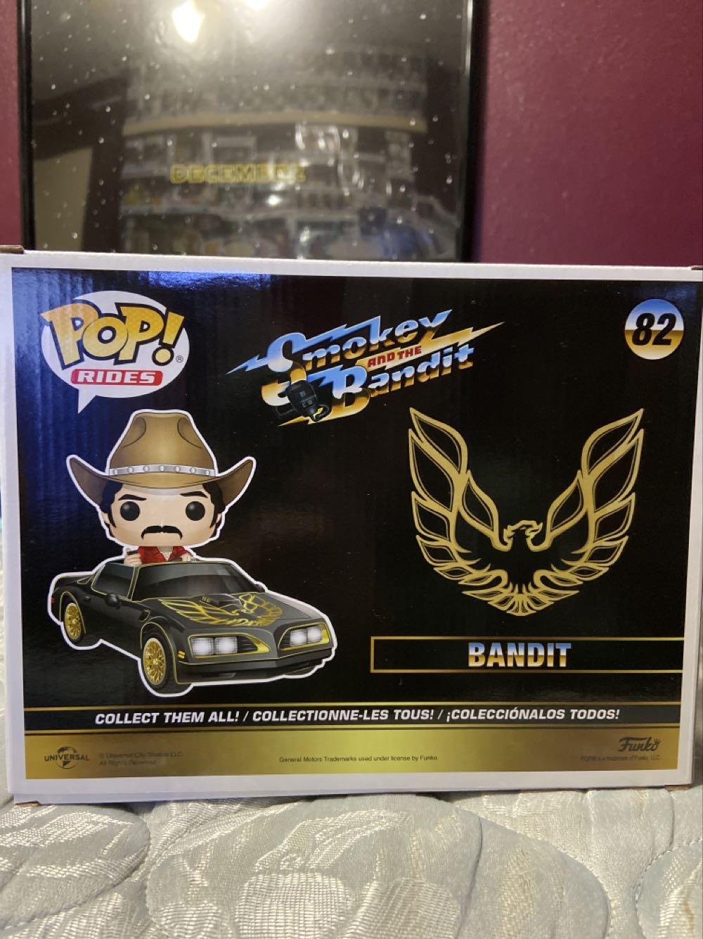 Bandit  vinyl figure collectible [Barcode 889698469210] - Main Image 2