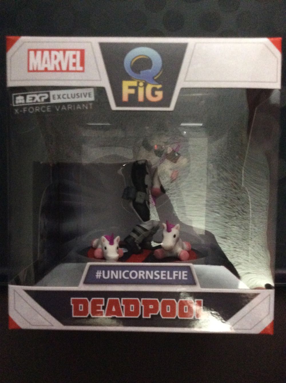 Deadpool - (QFiG) By Quantum Mechanix - Deadpool vinyl figure collectible [Barcode 812095024324] - Main Image 3