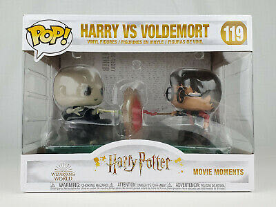 Harry Vs Voldemort - Harry Potter vinyl figure collectible [Barcode 889698480703] - Main Image 2