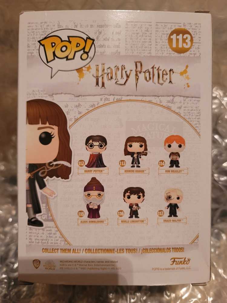 Hermione Granger (Feather) - Harry Potter vinyl figure collectible [Barcode 889698480659] - Main Image 3