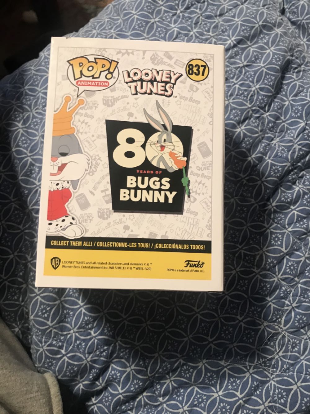Bugs Bunny (King) - Looney Tunes vinyl figure collectible [Barcode 889698465458] - Main Image 3