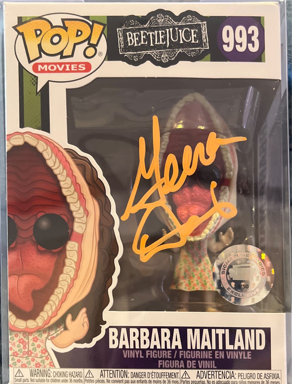 Barbara Maitland - Beetlejuice vinyl figure collectible [Barcode 889698491686] - Main Image 3