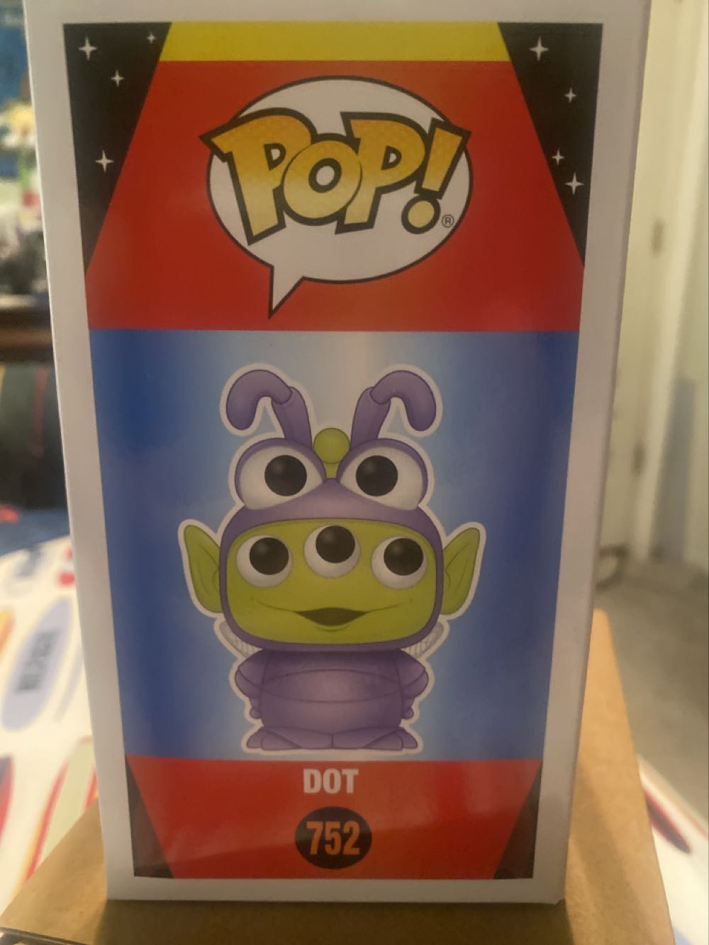 Dot - Toy Story vinyl figure collectible [Barcode 889698488501] - Main Image 2
