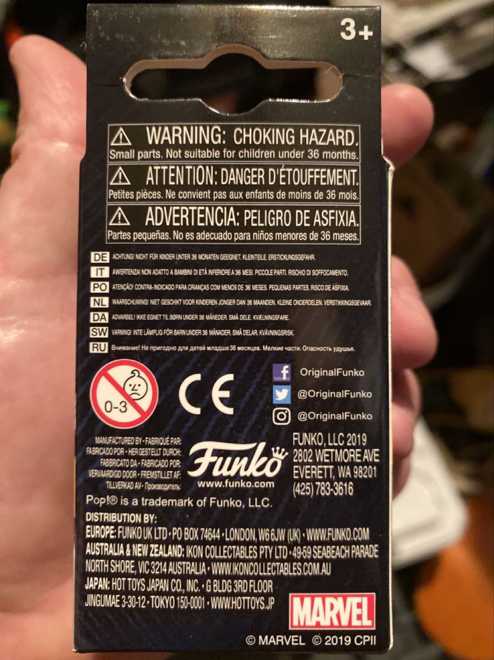 Mysterio Pocket Pop - Marvel Universe vinyl figure collectible [Barcode 889698393638] - Main Image 3