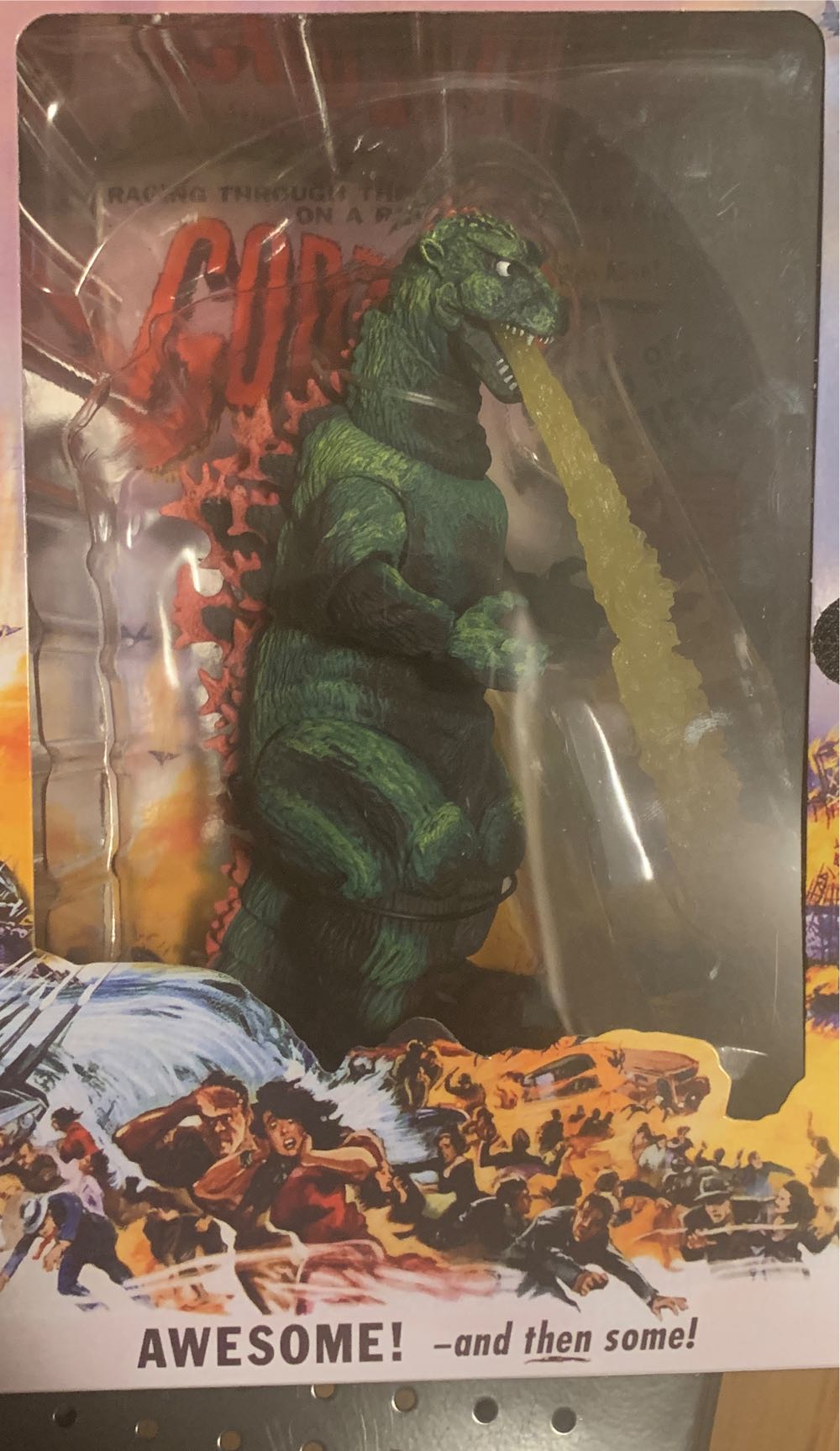 NECA Godzilla King Of Monsters 1956 Poster Version - Godzilla vinyl figure collectible [Barcode 634482428863] - Main Image 2