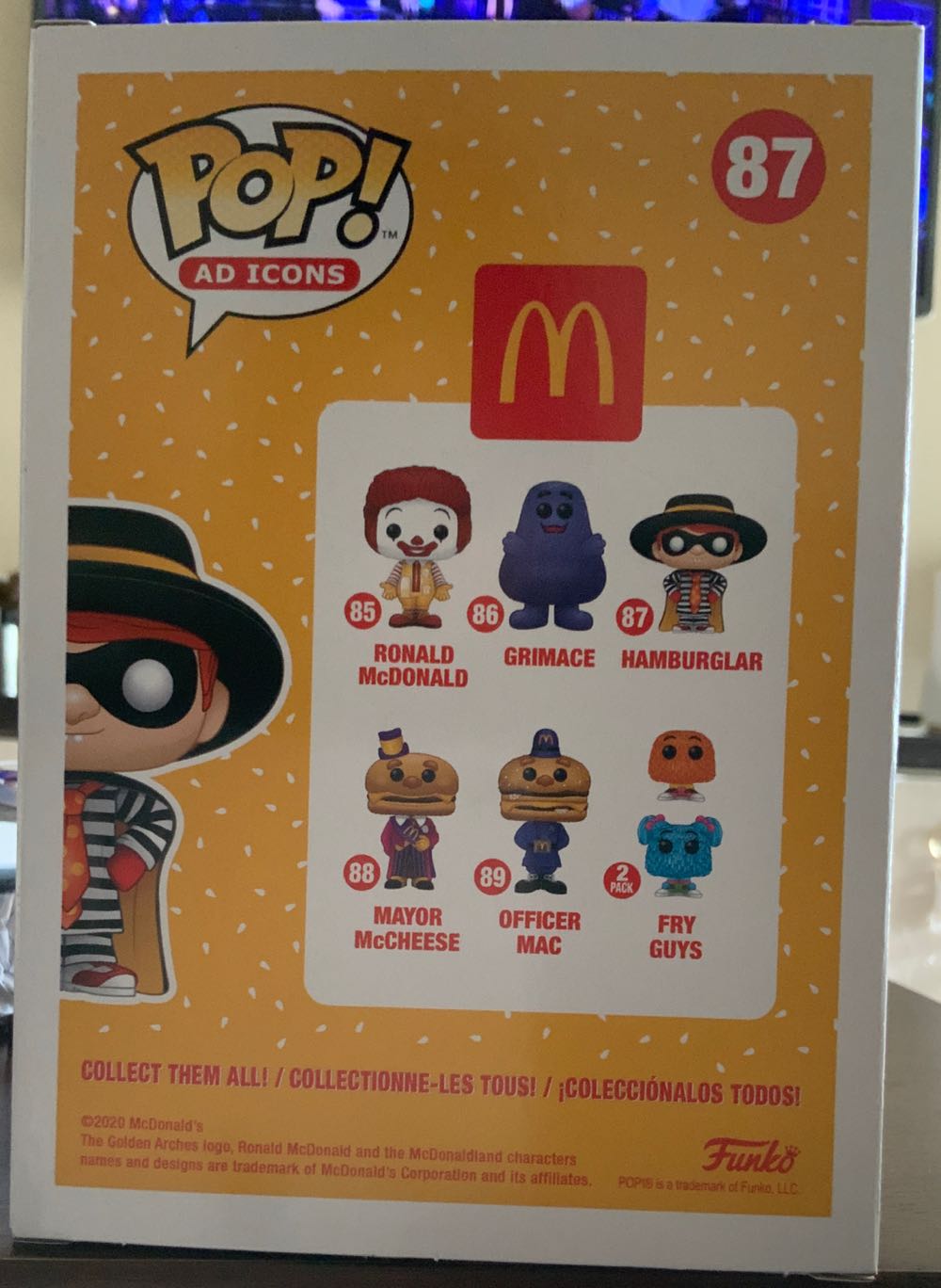 Hamburglar - McDonald vinyl figure collectible [Barcode 889698457248] - Main Image 3