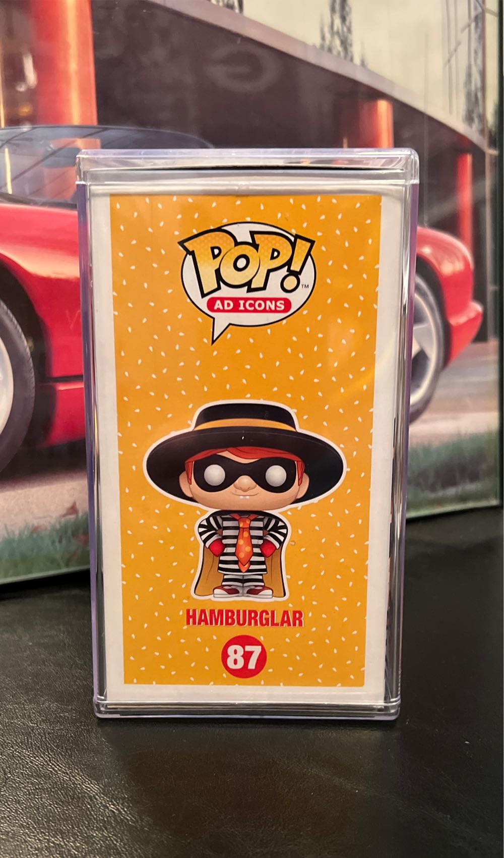Hamburglar - McDonald vinyl figure collectible [Barcode 889698457248] - Main Image 4