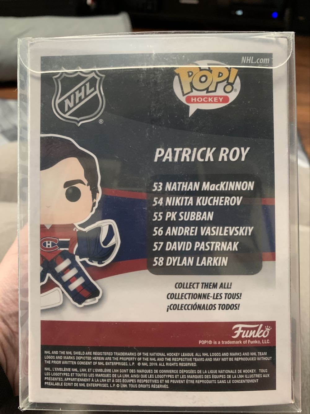 Patrick Roy (Chase)  vinyl figure collectible [Barcode 889698435208] - Main Image 4
